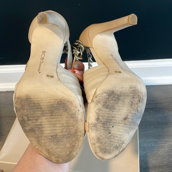 BCBGeneration 3” heels. Nude - Picture 7 of 8